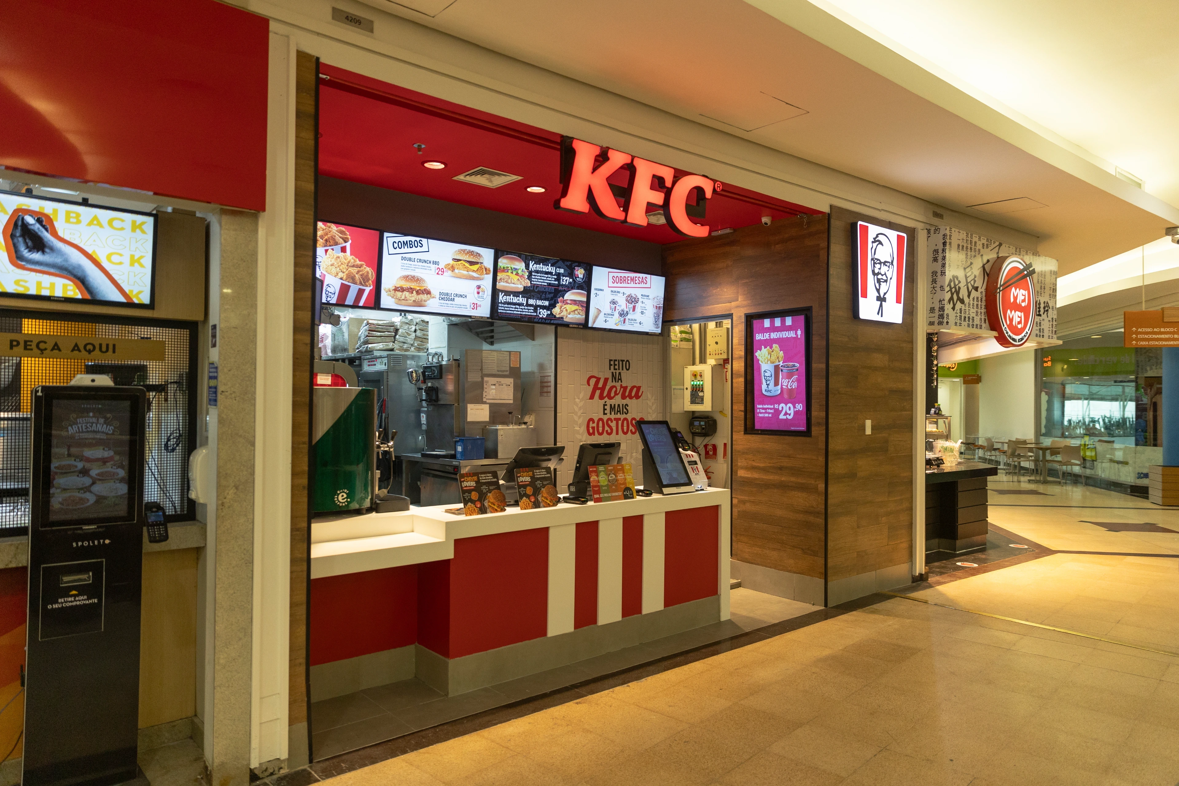 KFC WEST PLAZA - Foto 1