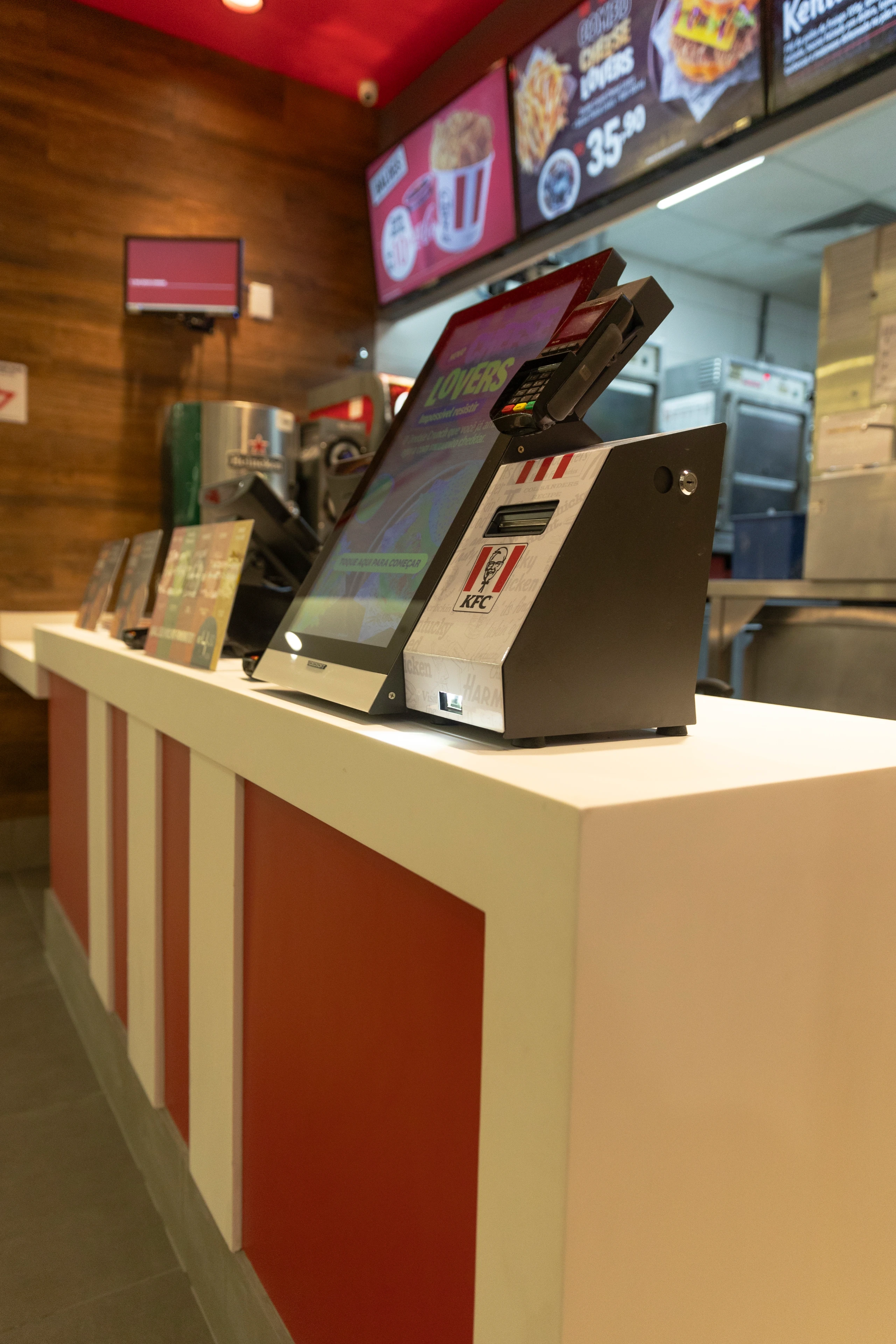 KFC WEST PLAZA - Foto 6